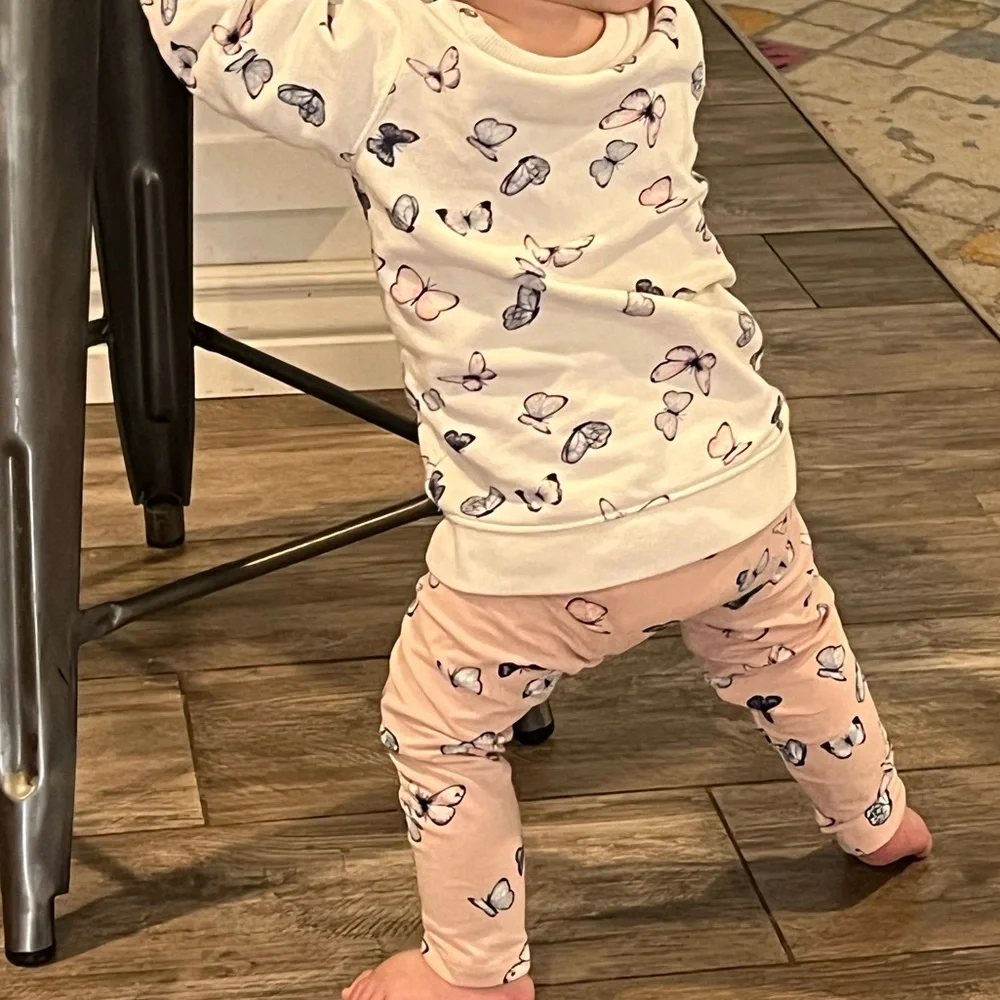 $15 ADD ON‎ H&M Baby Girl Butterfly Sweatshirt 6-12M 9-12M 12-18M Pullover Zara